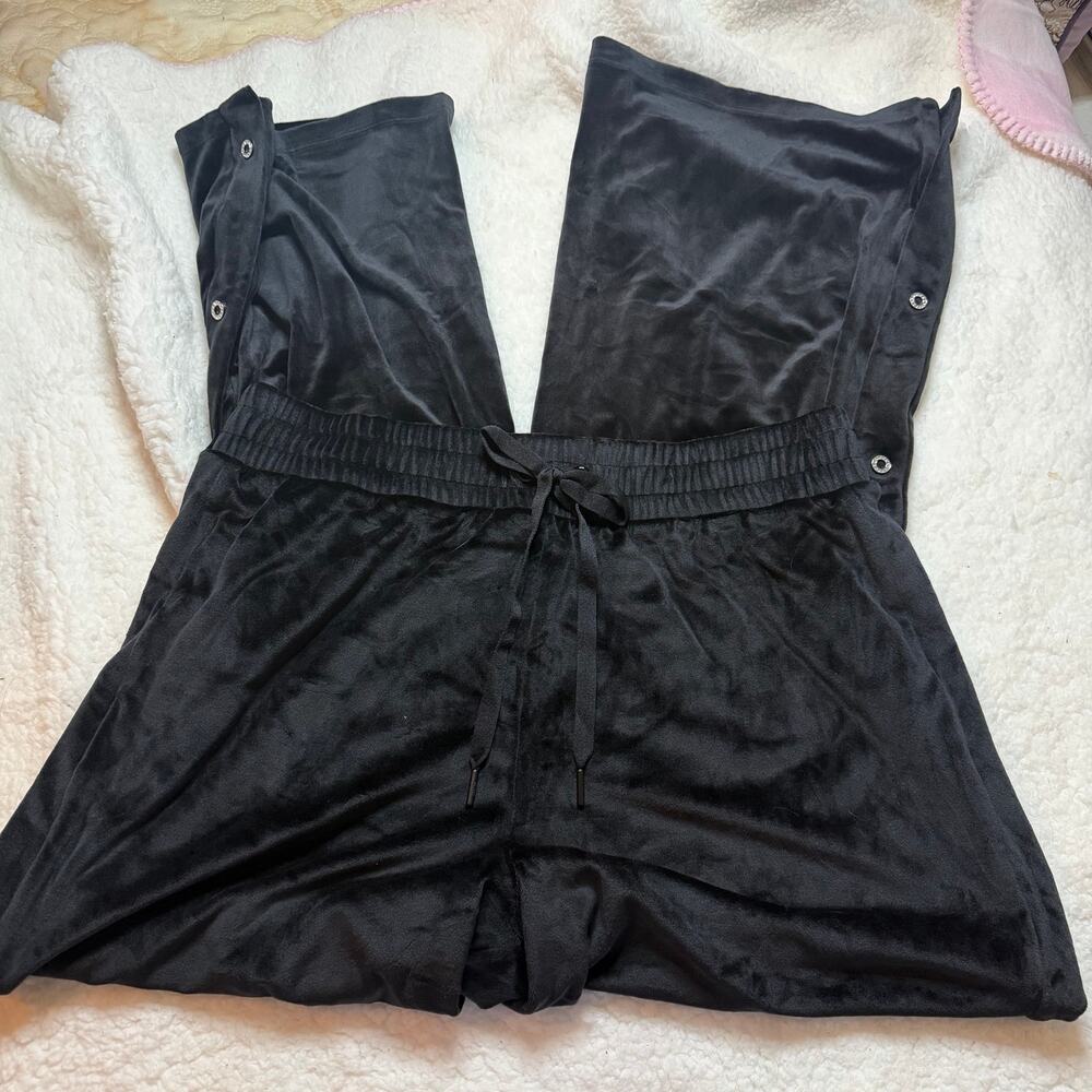 VS velour pants L